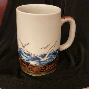 Beautiful hand crafted ceramic Otagiri Original Japan coffee tea mug w/ seagulls